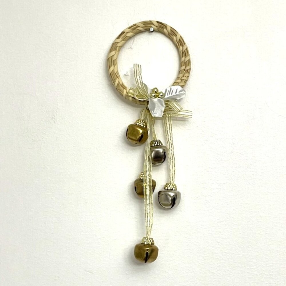 Vintage Sweet Grass Jingle Bell Doorknob Wreath Hanger Christmas Holiday‎